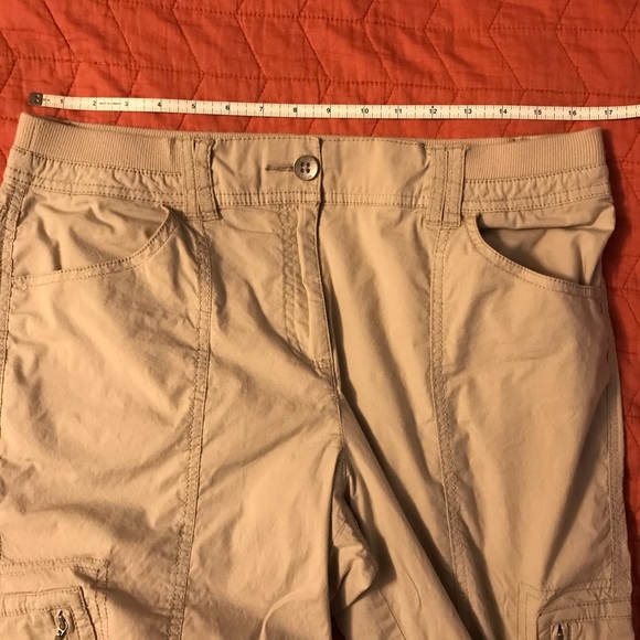 Chico’s khaki crop capris - Picture 5 of 8